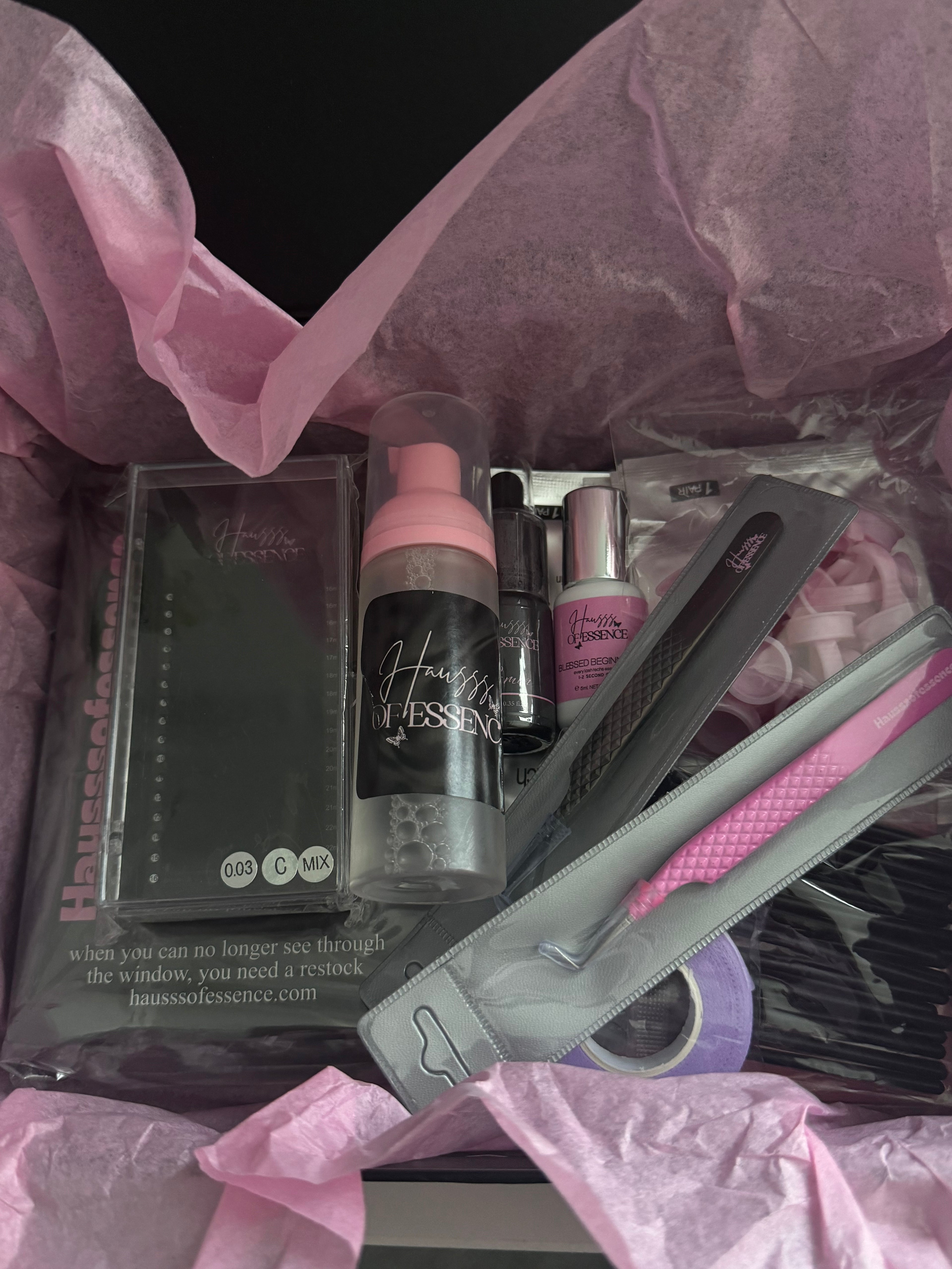 ESSENTIAL LASH TRAINING KIT